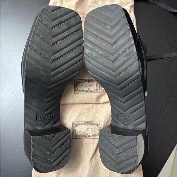 GUCCI LOGO BLACK RUBBER PLATFORM SLIDES / SANDAL / WOMENS HEELS - Picture 9 of 11